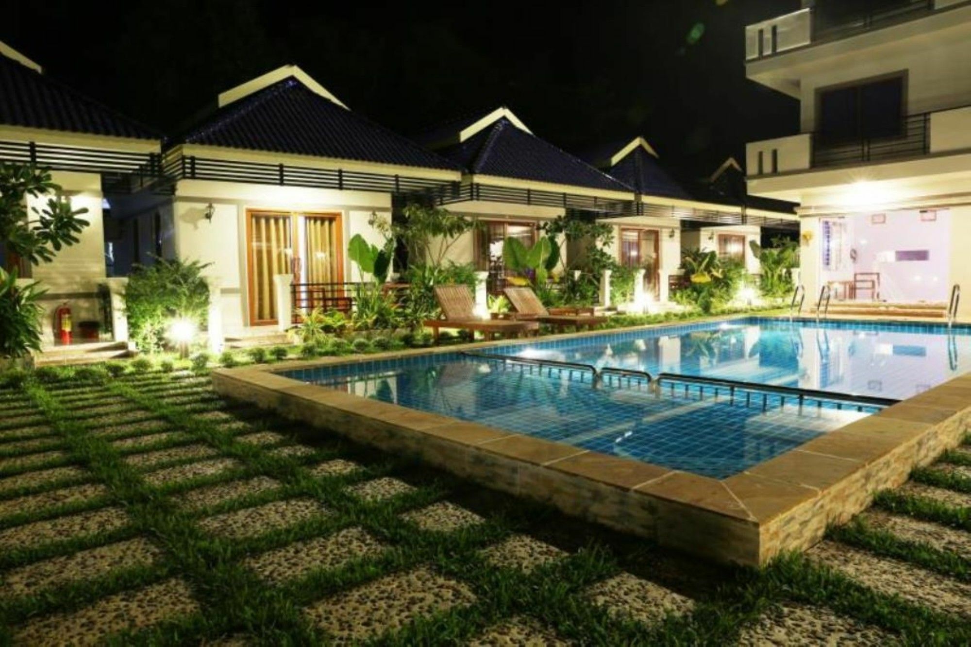 Ta Kloy Tip Bungalow Sihanoukville Exterior photo